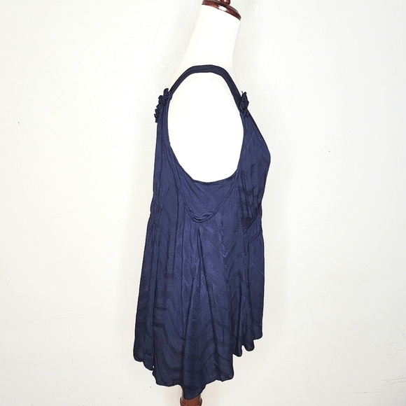 NWT Maeve for Anthropologie Bretta Gathered Tank Top Navy Blue Sz M - Picture 8 of 12